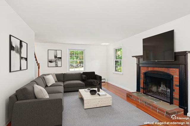171 West St, Northborough, MA 01532