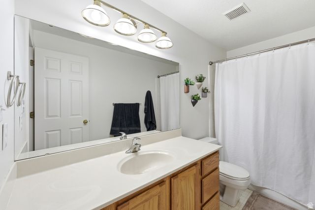 4205 W OAK RD N, Cedar Hills, UT 84062