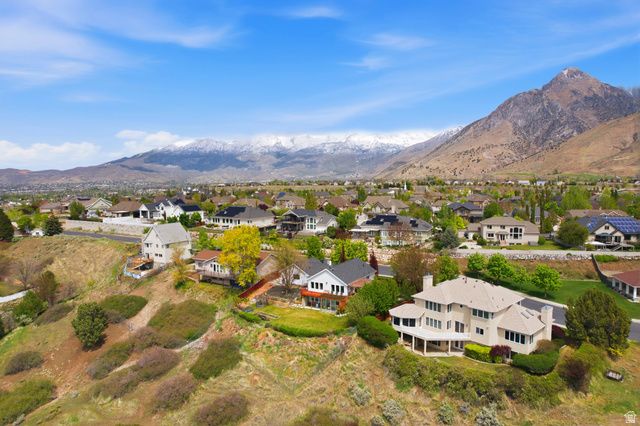 4205 W OAK RD N, Cedar Hills, UT 84062