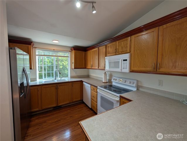 15730 91st Way SE, Yelm, WA 98597