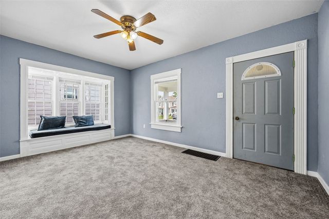 1531 Bever Avenue SE, Cedar Rapids, IA 52403