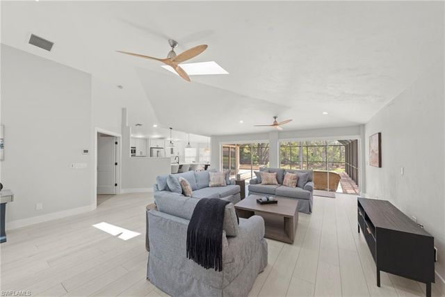 27260 Enclave DR, Bonita Springs, FL 34134