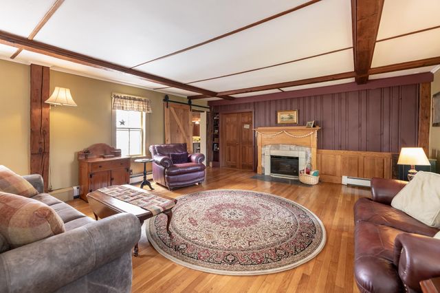 220 Stockbridge Corner Road, Alton, NH 03809