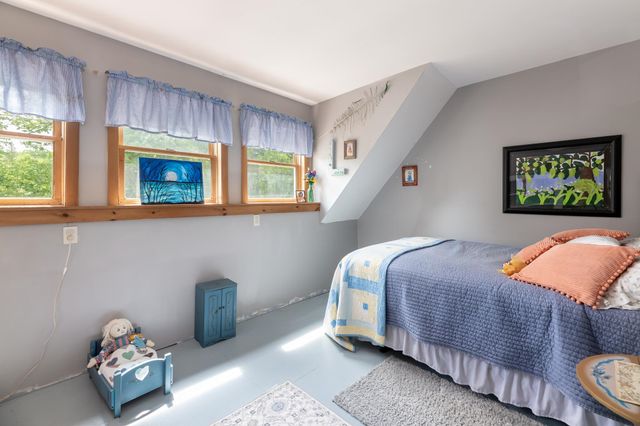 220 Stockbridge Corner Road, Alton, NH 03809