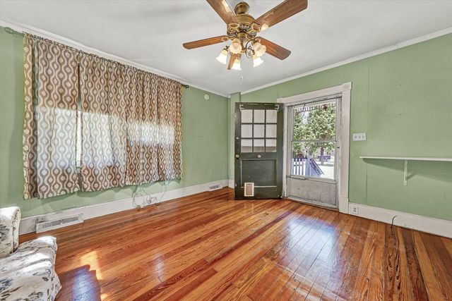 4787 Glade Creek RD, Roanoke, VA 24012