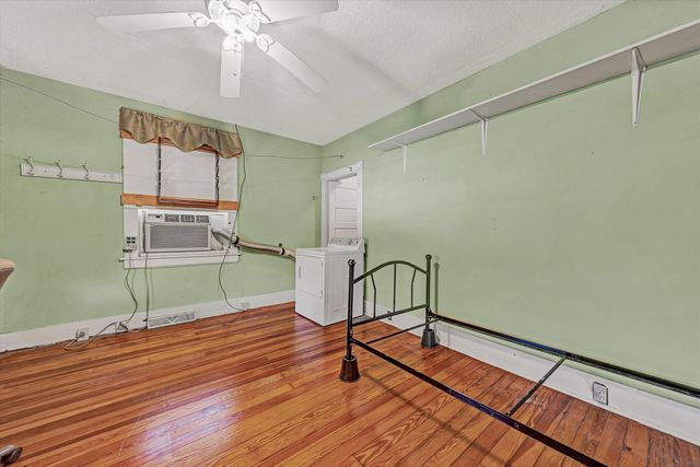 4787 Glade Creek RD, Roanoke, VA 24012