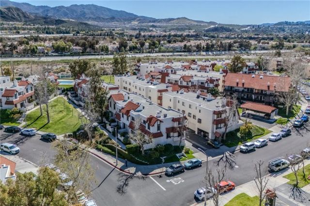 27666 Nugget Drive 3, Canyon Country, CA 91387