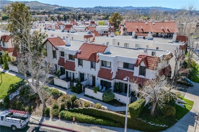 27666 Nugget Drive 3, Canyon Country, CA 91387