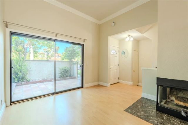 27666 Nugget Drive 3, Canyon Country, CA 91387