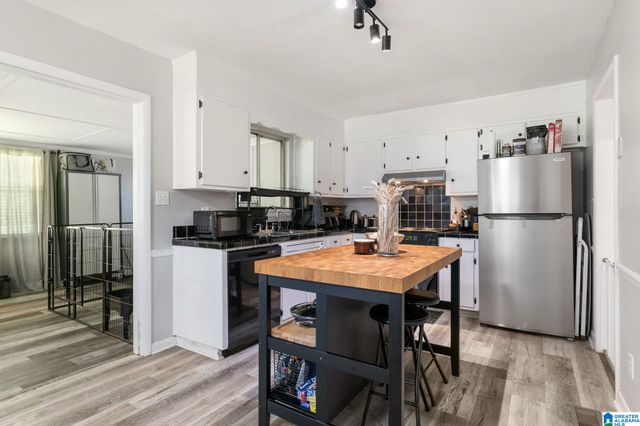 604 GRAVLEE LANE, Birmingham, AL 35206