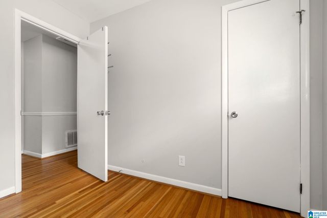 604 GRAVLEE LANE, Birmingham, AL 35206
