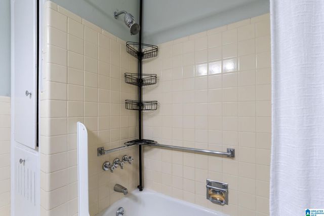 604 GRAVLEE LANE, Birmingham, AL 35206