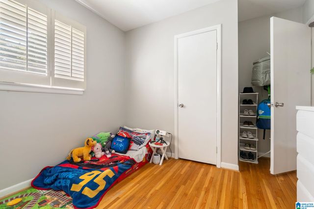 604 GRAVLEE LANE, Birmingham, AL 35206