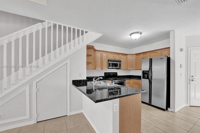 602 S Federal Hwy 12, Lake Worth, FL 33460