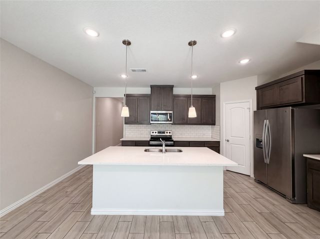 6705 Farsight Drive, Fort Worth, TX 76179