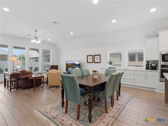 1833 Luna Street, New Braunfels, TX 78132