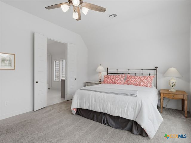 1833 Luna Street, New Braunfels, TX 78132