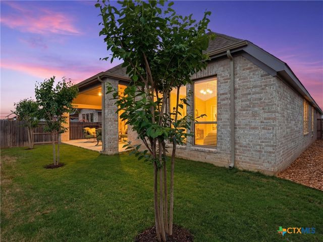 1833 Luna Street, New Braunfels, TX 78132