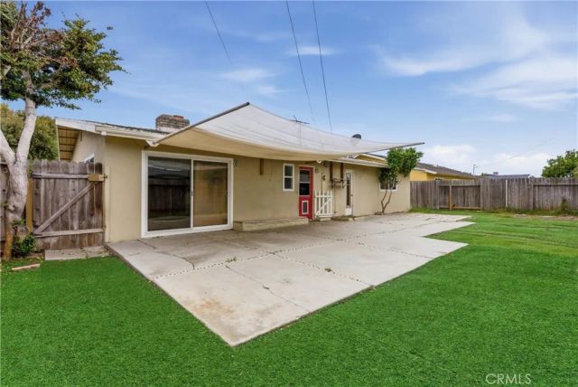 254 Bucknell Road, Costa Mesa, CA 92626