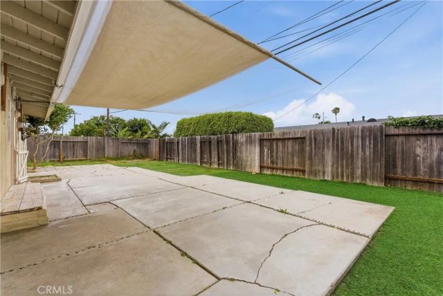 254 Bucknell Road, Costa Mesa, CA 92626