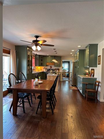 484 County Road 304, Poplar Bluff, MO 63901