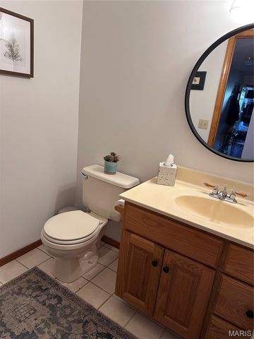 484 County Road 304, Poplar Bluff, MO 63901