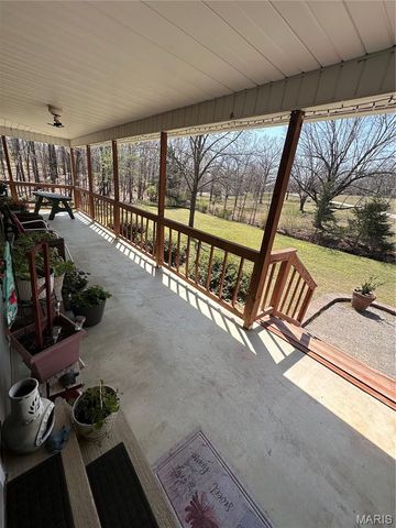 484 County Road 304, Poplar Bluff, MO 63901