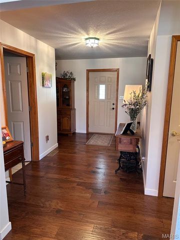 484 County Road 304, Poplar Bluff, MO 63901