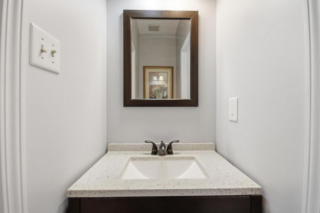 6605 STEPHAN RIDGE CV, Bartlett, TN 38135