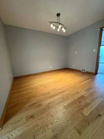786 GREENWOOD Road, Northbrook, IL 60062