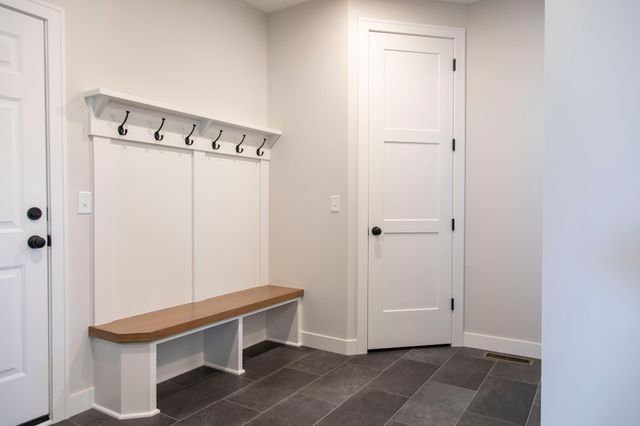 5910 Freeland Alcove N, Hugo, MN 55038