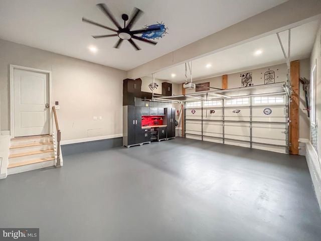 125 NURSERY AVE, Levittown, PA 19057