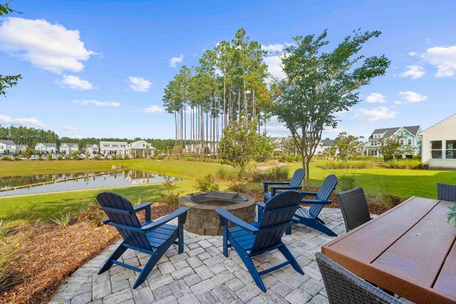 1210 Homecoming Boulevard, Ravenel, SC 29470