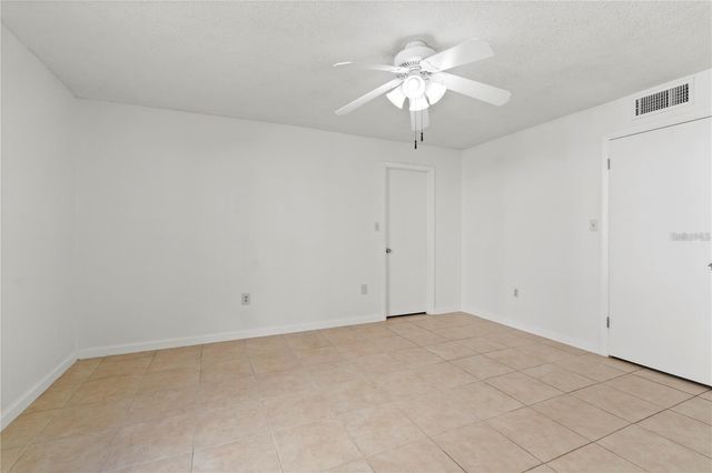 530 ORANGE DRIVE 11, Altamonte Springs, FL 32701