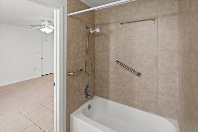 530 ORANGE DRIVE 11, Altamonte Springs, FL 32701