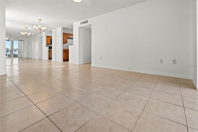 530 ORANGE DRIVE 11, Altamonte Springs, FL 32701