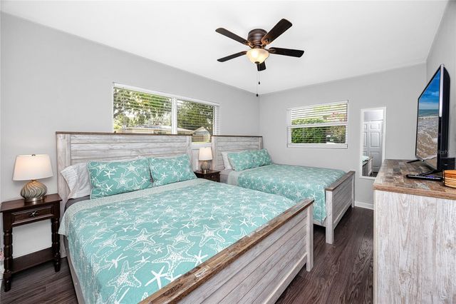 703 24TH STREET SW, Largo, FL 33770