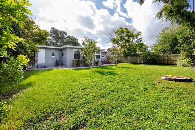 703 24TH STREET SW, Largo, FL 33770