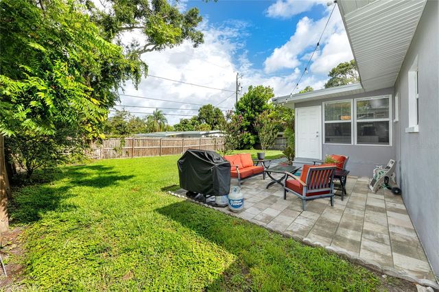 703 24TH STREET SW, Largo, FL 33770