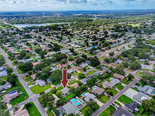 703 24TH STREET SW, Largo, FL 33770
