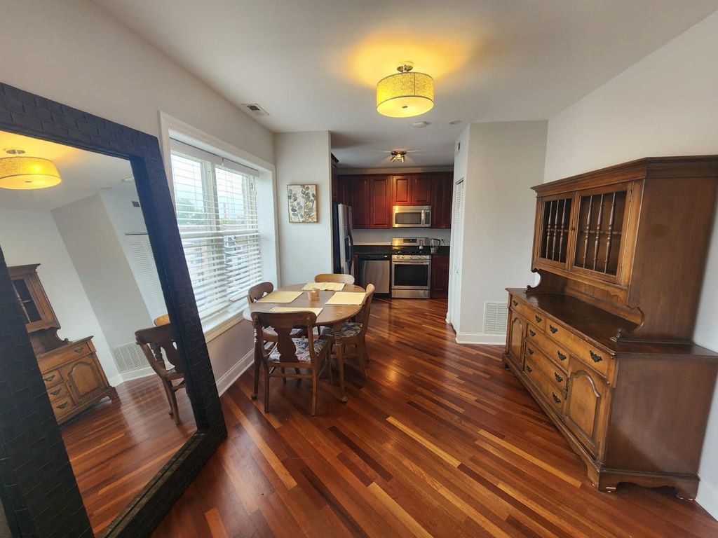 3335 W BELLE PLAINE Avenue 3A, Chicago, IL 60618 — photo 5