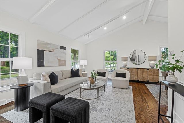 265 Randolph Street, Glencoe, IL 60022