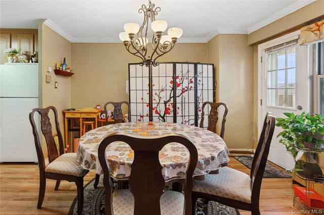 25 Neptune Boulevard 2T, Long Beach, NY 11561