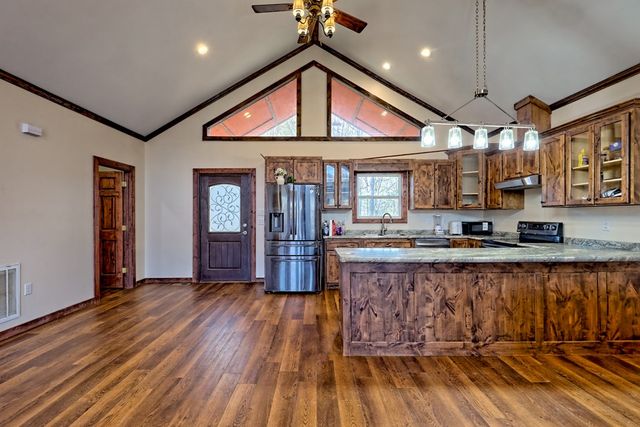 87 Mason Lane, Marble, NC 28905