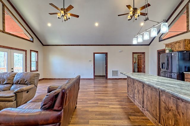 87 Mason Lane, Marble, NC 28905