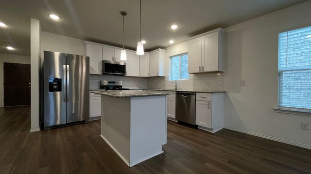 1315 Binfield Drive, Forney, TX 75126