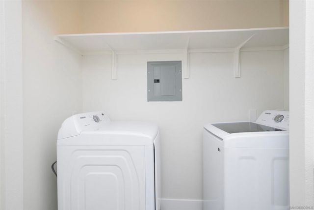 16450 Caminito Vecinos 106, San Diego, CA 92128