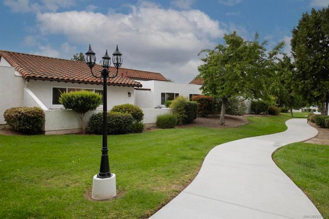 16450 Caminito Vecinos 106, San Diego, CA 92128