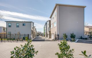 1618 W Lawndale Dr Unit 8, San Antonio, TX 78209