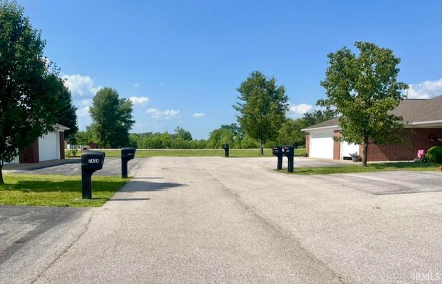 7447 Megan Brooke Lane, Evansville, IN 47725